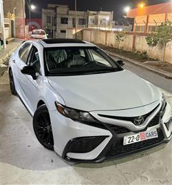 تۆیۆتا کامری